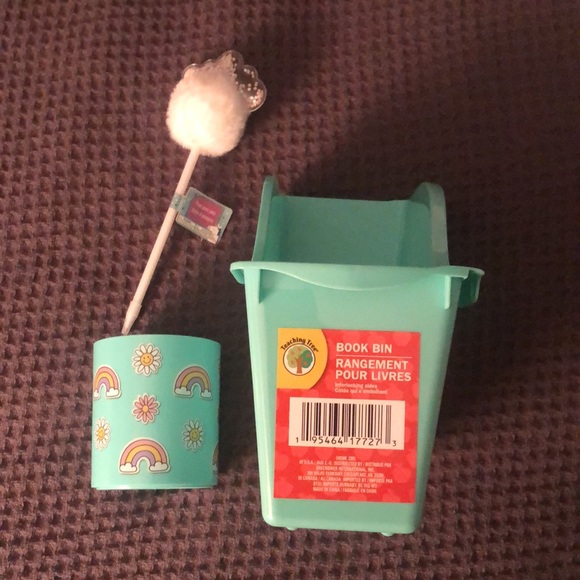 😊 3 Piece Desk Set 🌈 Rainbow, Flower, Daisy Smiley Faces Pen & Book Holder 🌸 - Picture 5 of 8